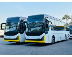 Giá xe 34 phòng UNIVERSE EX UG26W12T 2026 động cơ weichai 400ps 