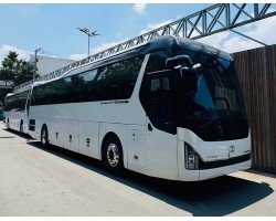 Giá xe  47 chỗ weichai 400ps tracomeco 2026