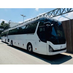 Giá xe  47 chỗ weichai 400ps tracomeco 2026